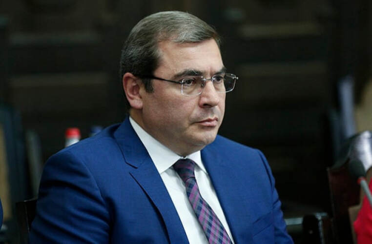 davit-ananyan-770x-1755238351438-770x-1761020118123-770x_