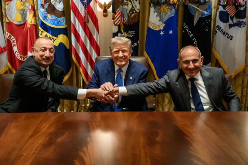 Trump-Aliyev-Pashinyan-800×533 Trump-Aliyev-Pashinyan-800x533