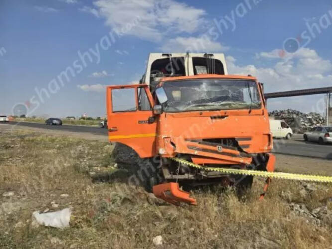 Աղբատար «Կամազ»-ը վրաերթի է ենթարկել հետիոտնին և բախվել թիվ 6 երթուղին սպասարկող ավտոբուսին