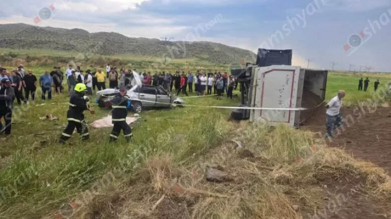 Խոշոր ու ողբերգական ավտովթար՝ Արագածոտնում․ երեք զոհ կա